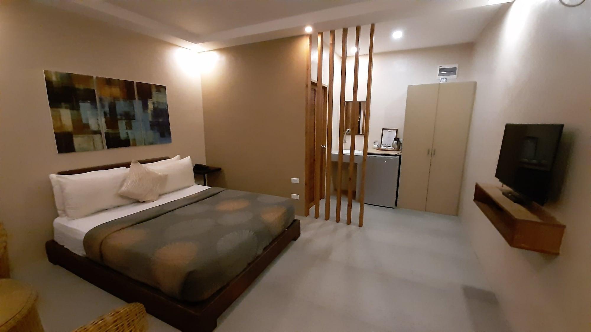 Urban Sands Hotel Iloilo Экстерьер фото